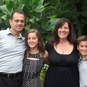 Meet your Posher, Connie